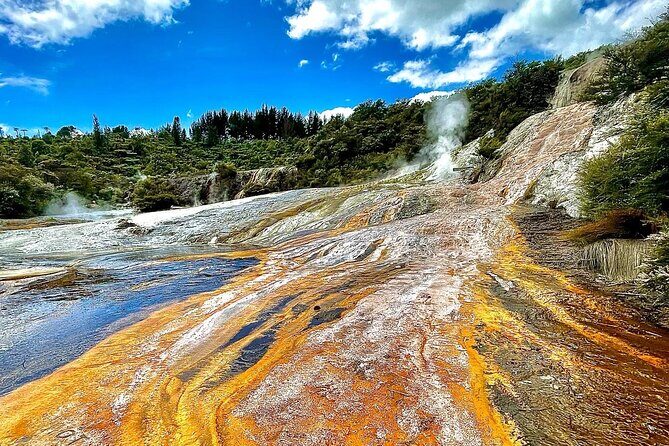 Lake Taup Mori Rock Carvings Scenic Cruise aboard Ernest Kemp - The Cost and Value