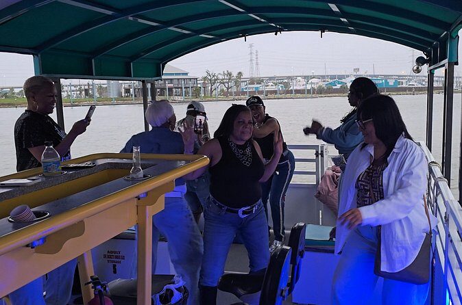 Lake Travis Party Boat and Swimming - The Experience in Detail