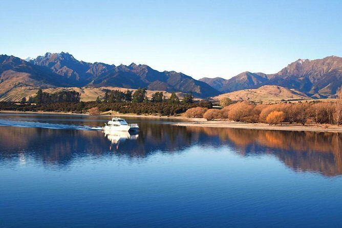 Lake Wanaka 1-Hour Cruise Including Wine and Cheese - References