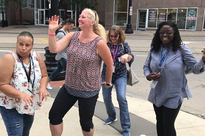 Lakeland City Scavenger Hunt Excursion by Crazy Dash - Is It Worth the Price?