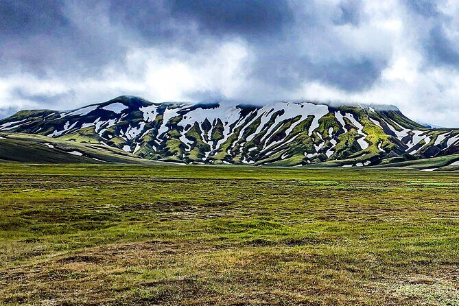 Landmannalaugar, Hekla, Sigoldugljufur 4x4 tour with Hiking - FAQs