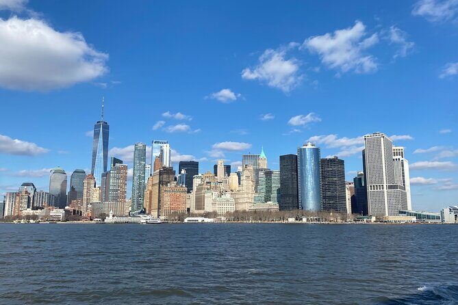 Landmark 60-minute NYC Cruise Near the Statue of Liberty - FAQ