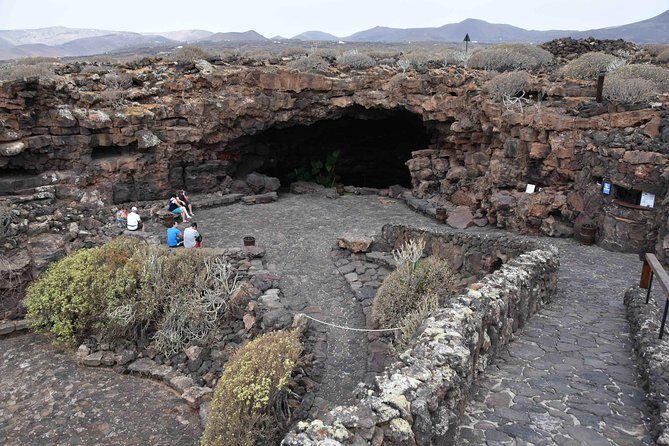Lanzarote Cesar Manrique with Jameos del Agua Entrance - Key Points