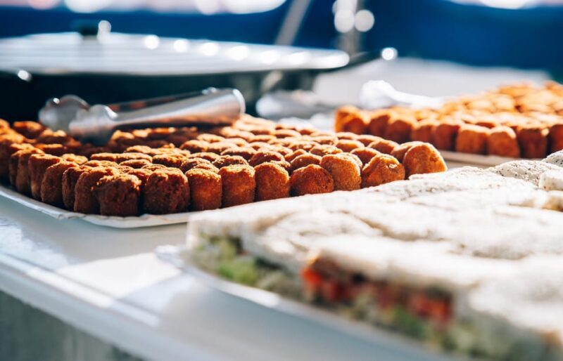 Lanzarote: Dolphin-Watching Sunset Cruise with Transfers - Practical Tips for a Great Experience