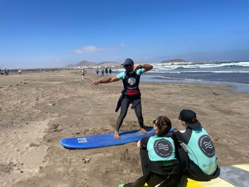 Lanzarote: dynamic surf lessons with friends or private lessons in Famara - The Experience Environment