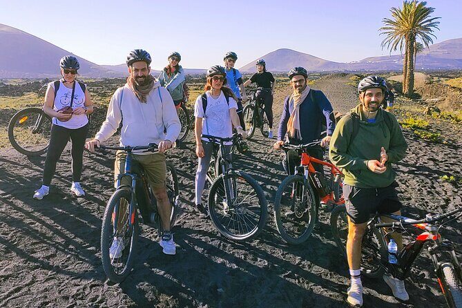 Lanzarote E-Bike Tour: Volcano Craters & Scenic Vineyards - Key Points