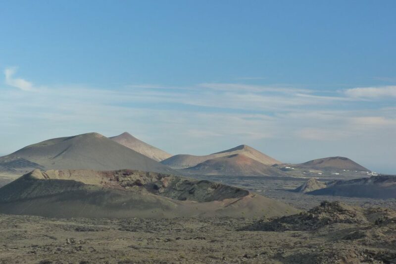 Lanzarote: Guided Volcano Hike with Transfers - Key Points