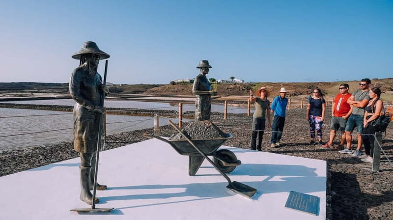 Lanzarote: Janubio Salt Flats Guided Tour - A Closer Look at the Tour Experience