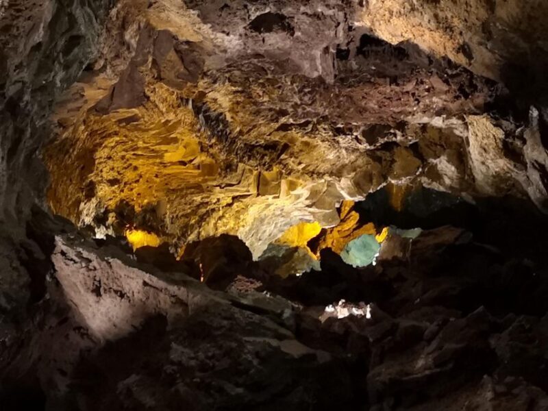 Lanzarote: Timanfaya and Cueva de los Verdes Day Trip - Frequently Asked Questions