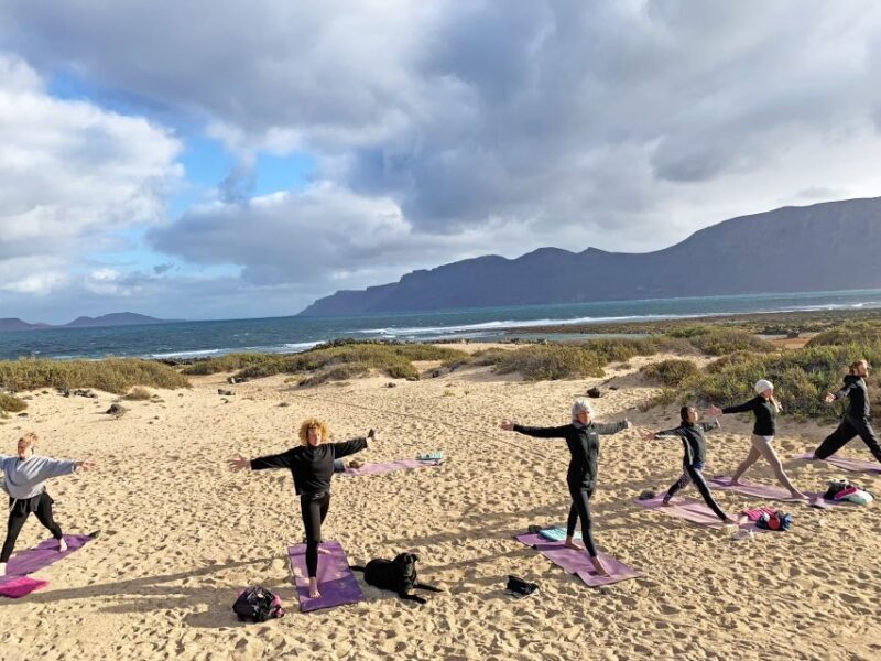Lanzarote: Volcanic Yoga Session with Ocean Views - What the Reviews Say