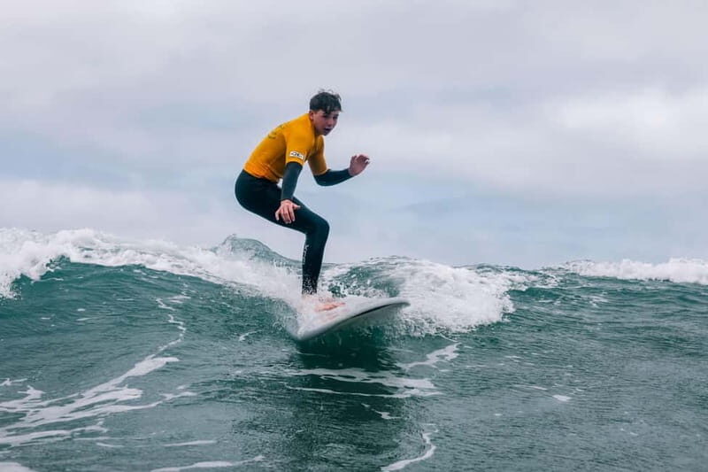 Lanzarote's First Surf School - 2-hour or 4-hour classes - Key Points