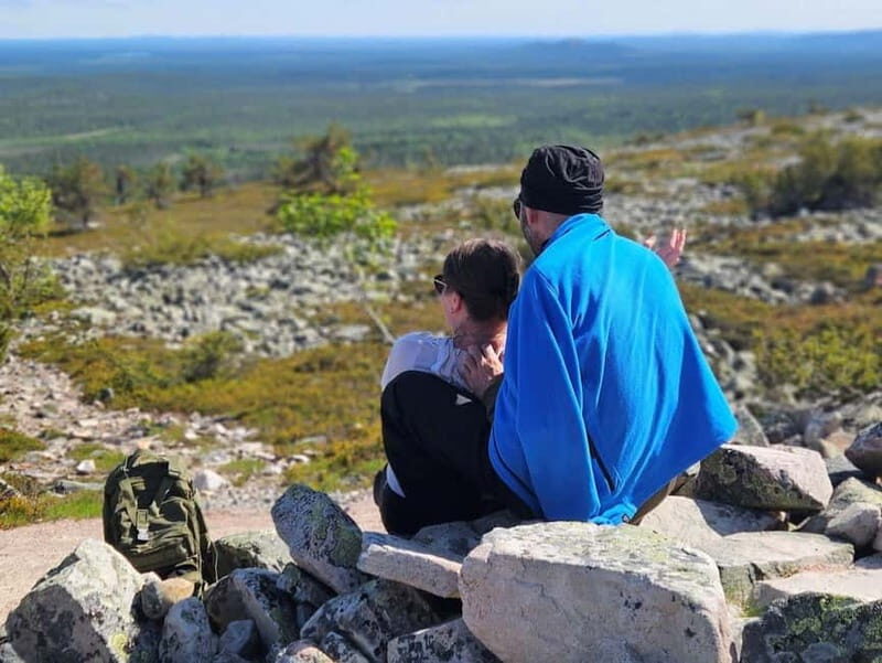 Lapland: Guided Hiking Tour in the Pristine Nature in Luosto - Exploring the Wilderness of Luosto