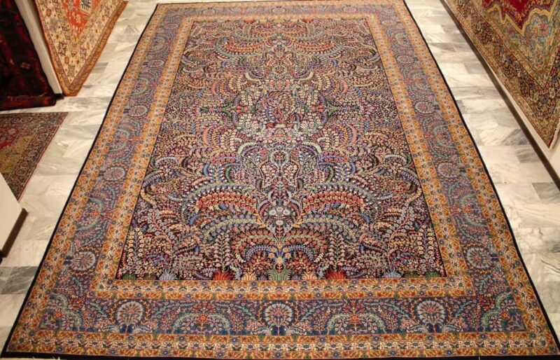 L'Aquila: Persian Carpet Tour with Tea and Q&A - Who Should Consider This Tour?