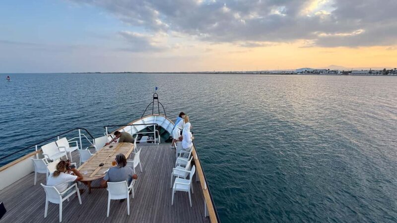 Larnaca: Disco Sunset cruise - Key Points