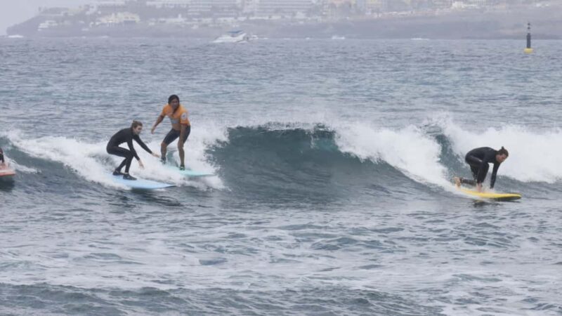 Las Américas: Inolvidable Private Surf Lesson Max 5persons - FAQ
