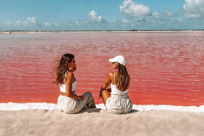 Las Coloradas Tour to Pink Lakes and Wildlife Wonders - Key Points