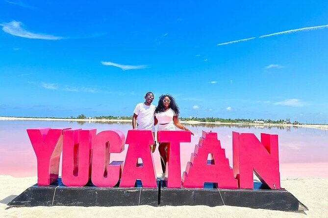 Las Coloradas Tour to Pink Lakes and Wildlife Wonders - Río Lagartos: Mangroves and Wildlife