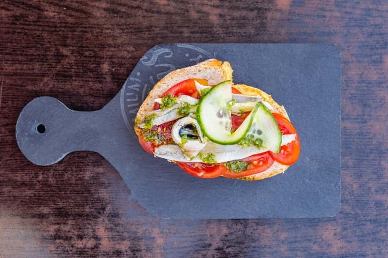 Las Palmas: Gourmet Tapas and Wine Tour in the Old Town - The Sum Up