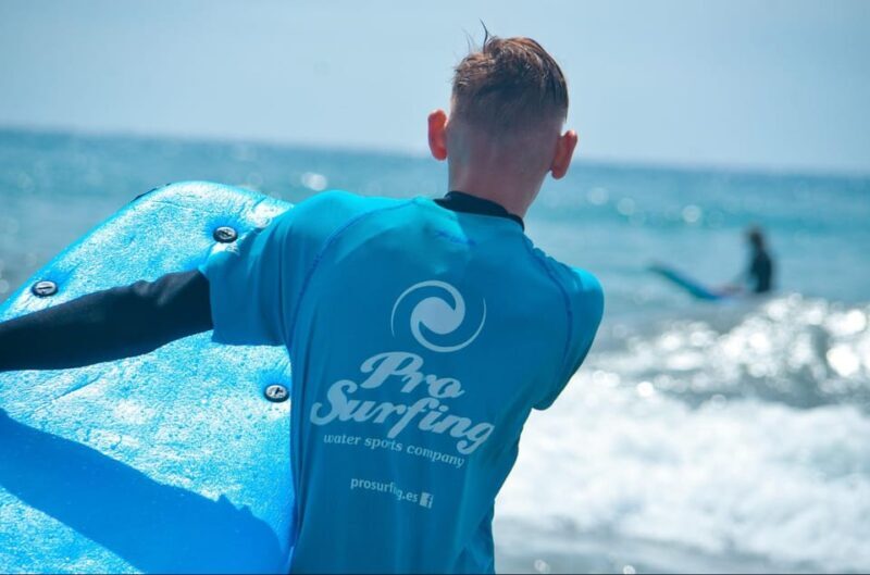 Las Palmas: Learn to Surf with a Special Price for Two Group - FAQ