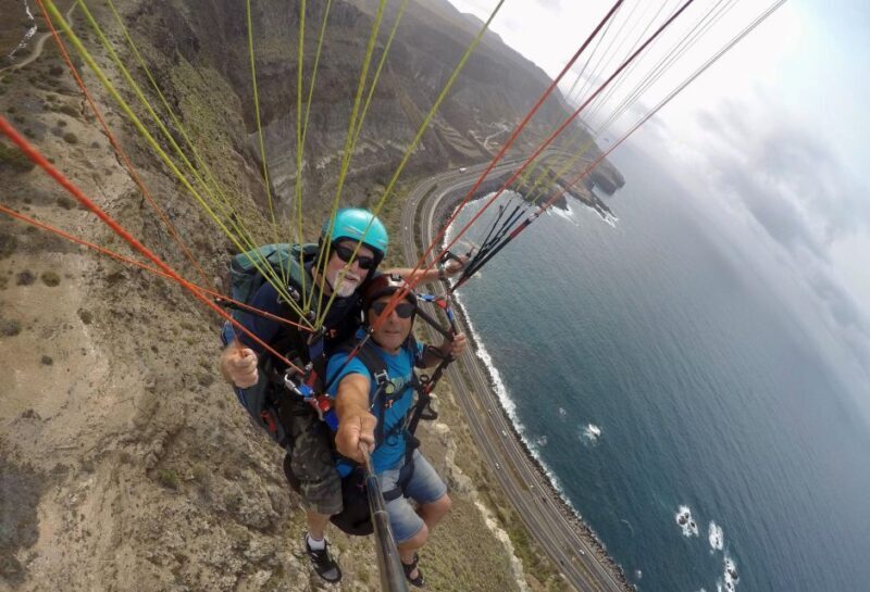 Las Palmas: tandem paragliding flights for everyone - Authentic Feedback from Participants