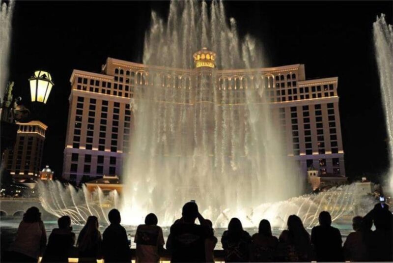 Las Vegas: 7 Wonders Night Tour with Hotel Pickup - Key Points