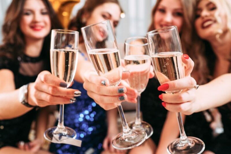 Las Vegas: Bachelorette Party Bus Club Crawl - Dress Code and Rules