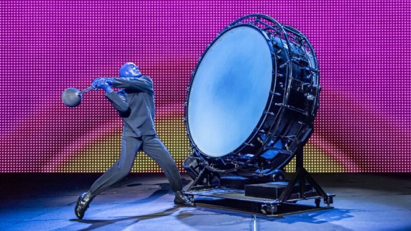 Las Vegas: Blue Man Group Show Ticket at Luxor Hotel - What is the Blue Man Group show about?