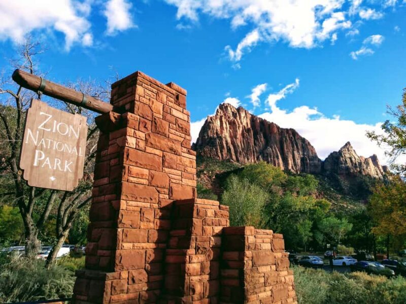 Las Vegas: Bryce and Zion National Parks Tour with Lunch - The Pros and Cons