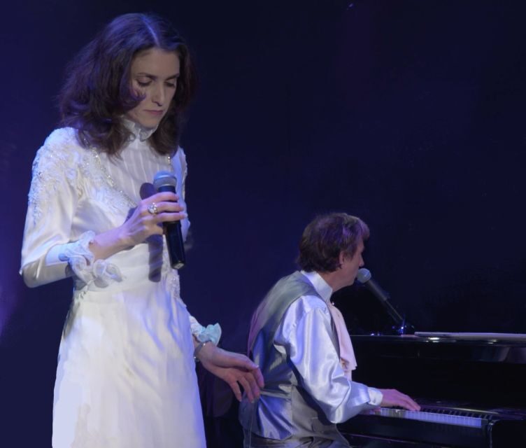 Las Vegas: Carpenters Legacy Show at Planet Hollywood Resort - Key Points