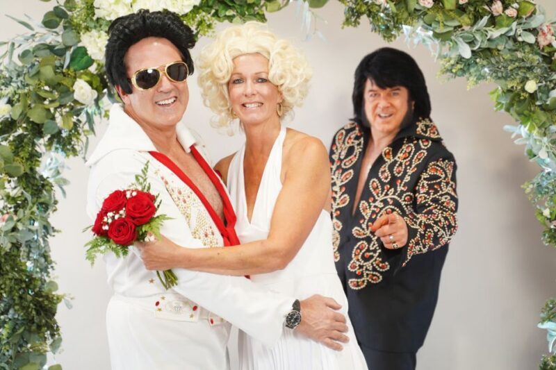 Las Vegas: Elvis Themed Wedding with Limousine - What to Expect from Your Elvis Wedding in Las Vegas