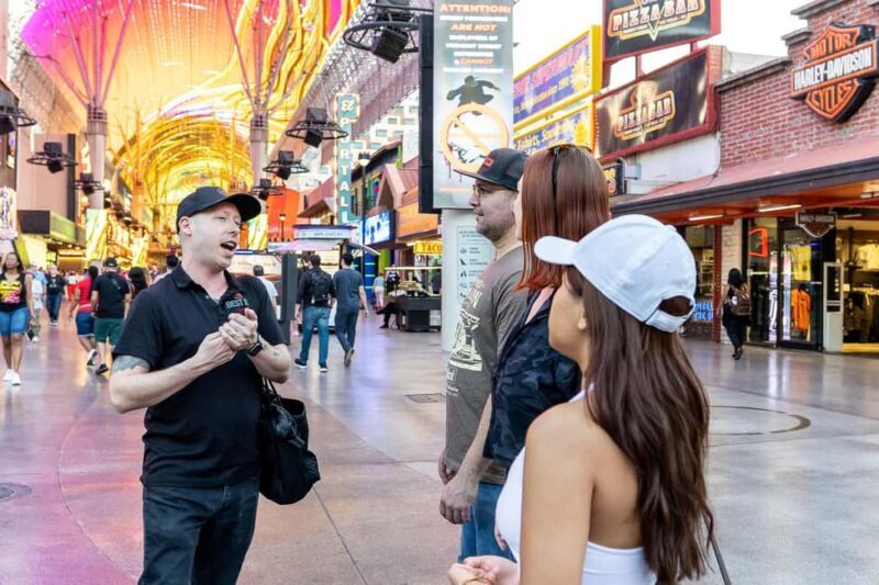 Las Vegas: Fremont Cocktail Crawl & Guided Walking Tour - The Tour in Detail: What to Expect from Start to Finish