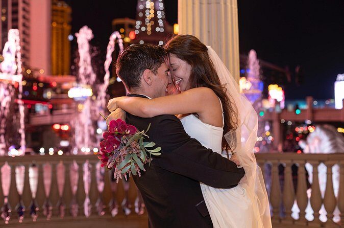 Las Vegas Iconic Photo Shoot: Best Locations & Memories - The Sum Up