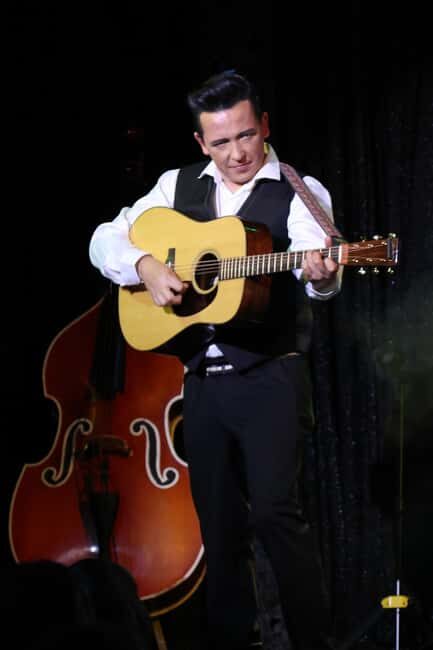 Las Vegas: Johnny Cash Tribute Show - Discovering the Johnny Cash Tribute Show in Las Vegas