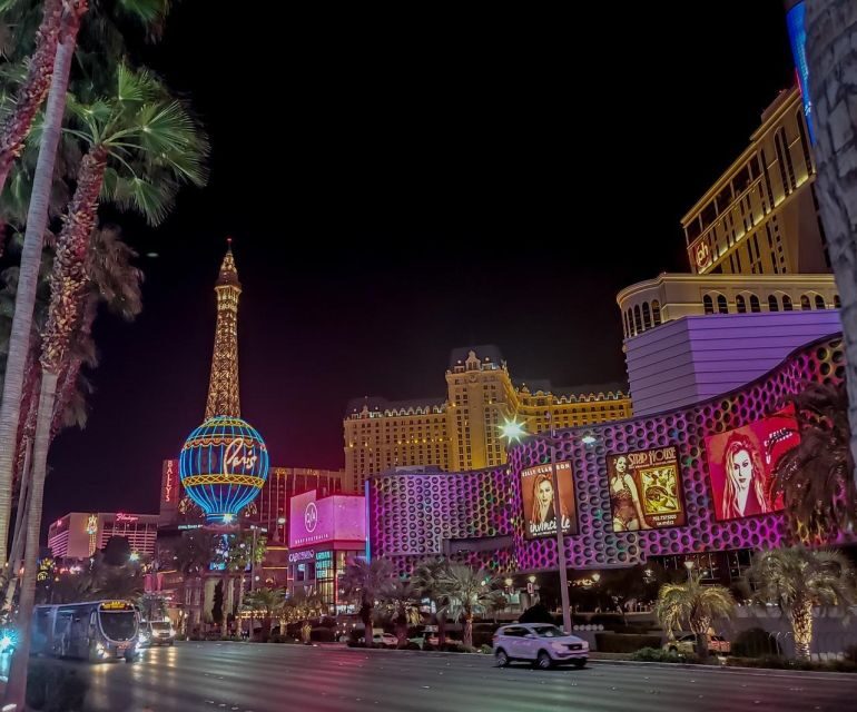 Las Vegas: Las Vegas Strip Night Tour with Spanish Guide - The Experience: A Deeper Look