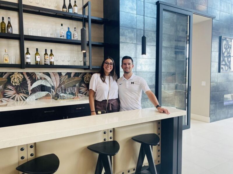 Las Vegas: Luxury Home Tour with Snacks and Drinks - The Practicalities: Who Should Consider This Tour?