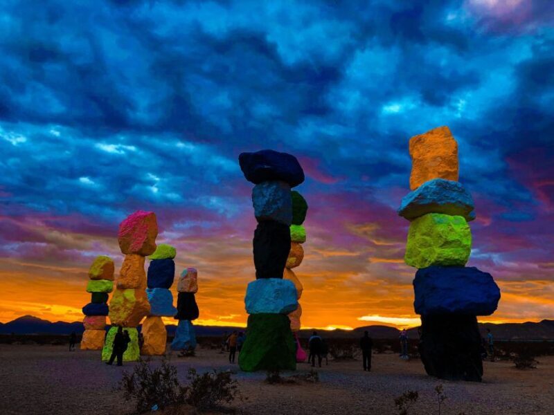 Las Vegas: Mojave, Red Rock Sign and 7 Magic Mountains Tour - A Deep Dive into the Experience