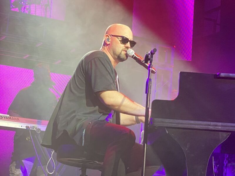 Las Vegas: Piano Man by Kyle Martin Live Show Tickets - How Does the Price Match the Experience?