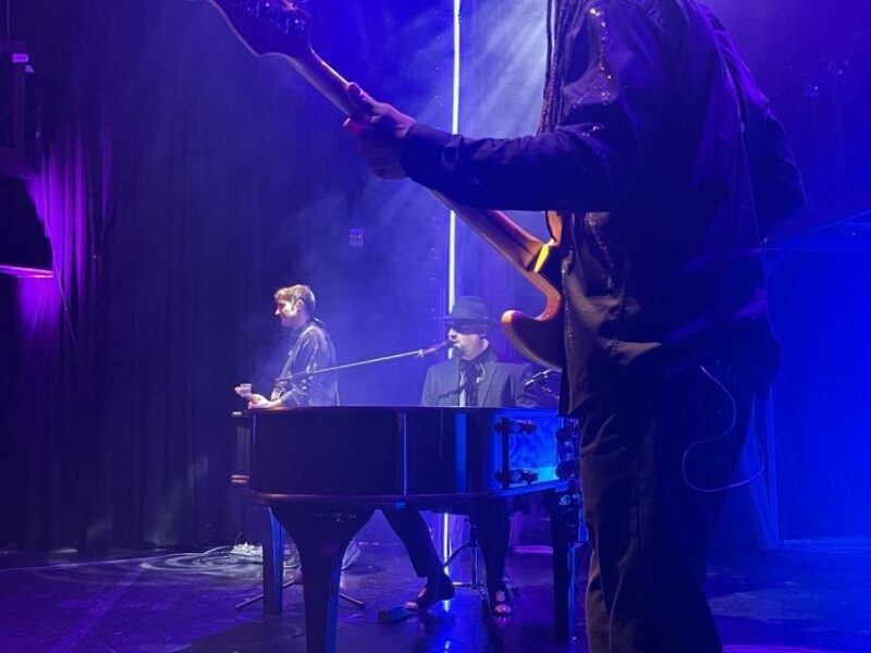 Las Vegas: Piano Man by Kyle Martin Live Show Tickets - Who Is This Tour Best For?