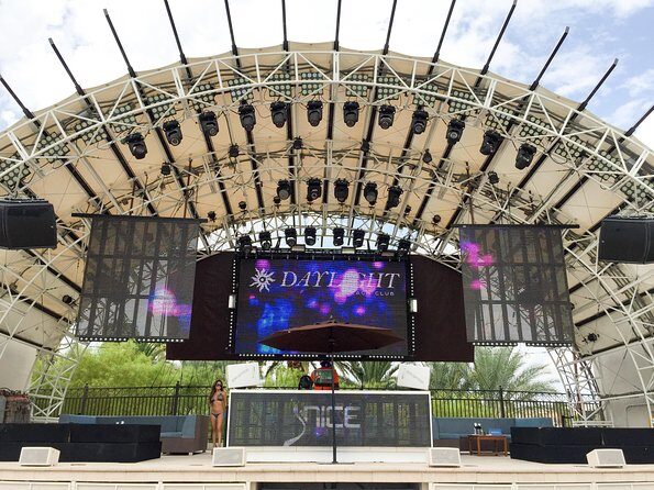 Las Vegas Pool Party Tour - Who’s This Tour Best For?