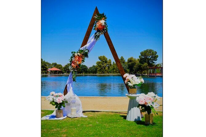 Las Vegas Scenic Wedding Ceremonies - What’s the Experience Like?