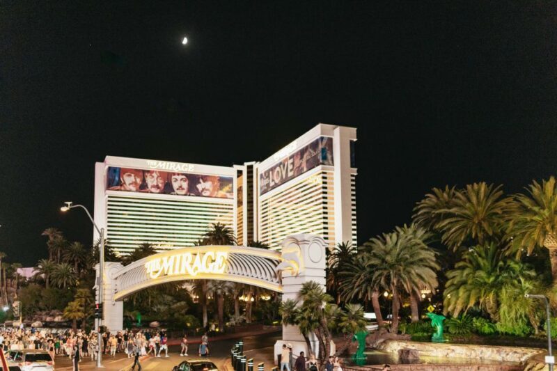 Las Vegas: Sightseeing Night Tour by Open-top Bus - Transport and Comfort
