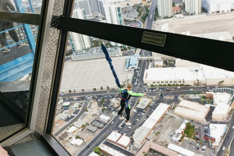 Las Vegas: STRAT SkyJump Ticket - What the Reviews Say
