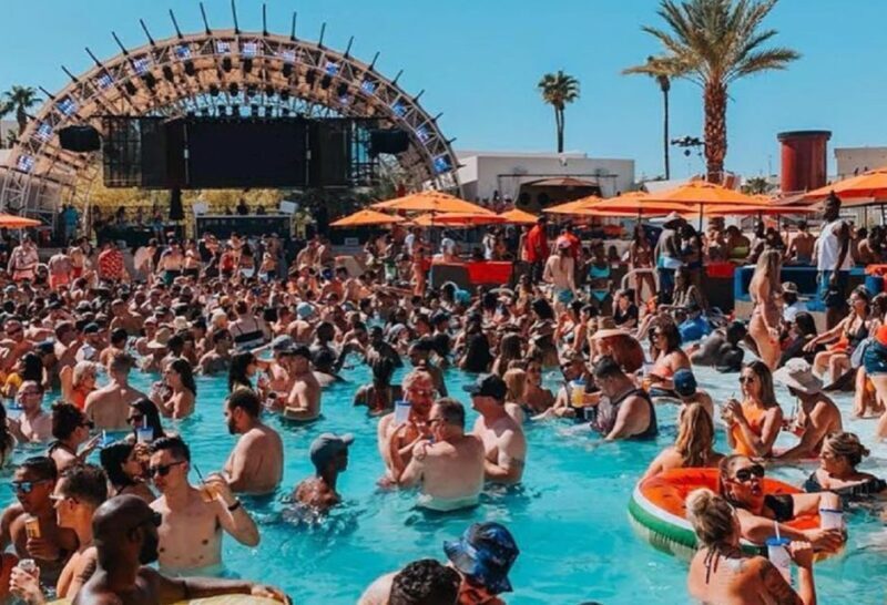 Las Vegas Strip: 3-Stop Pool Party Crawl with Party Bus - What to Expect from the Pool Party Crawl