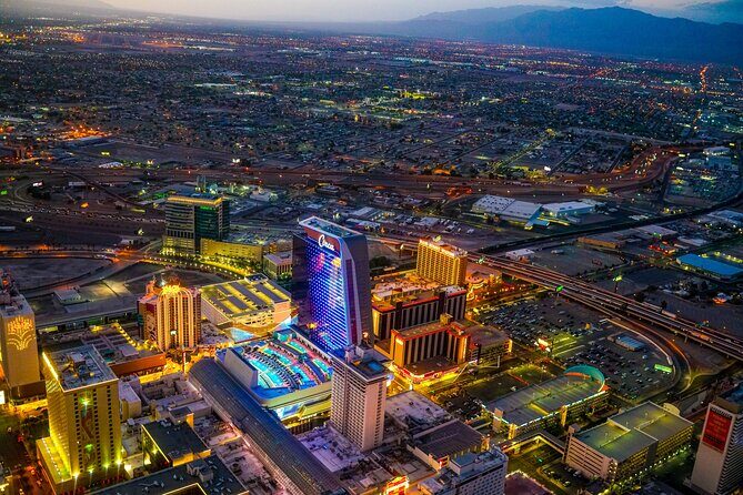 Las Vegas Strip Highlights by Helicopter at Night - FAQ
