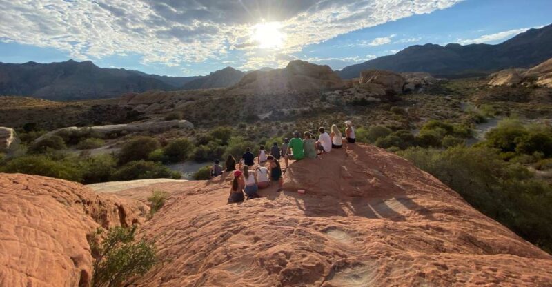 Las Vegas: Sunset Hike and Photography Tour Near Red Rock - Things to Keep in Mind