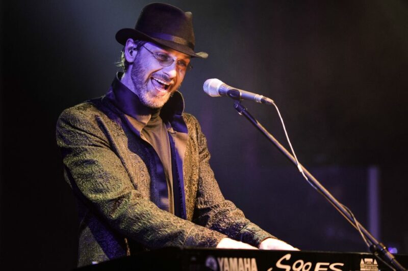 Las Vegas: The Australian Bee Gees at Excalibur Hotel - FAQ