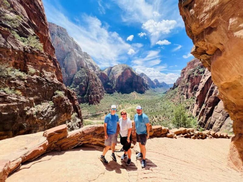 Las Vegas: VIP Guided Photography & Hiking Tour of Zion NP - What to Expect on the Zion Tour