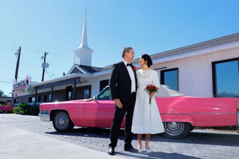 Las Vegas Wedding with Limousine Transportation - Key Points