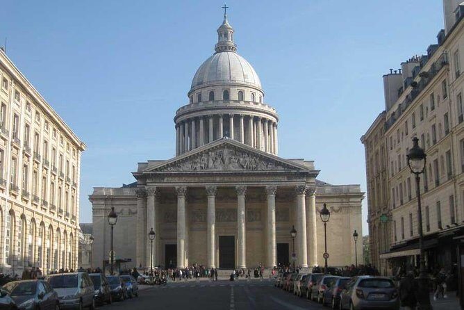 Latin District 2-Hour Private Tour: from the Middle Ages to Midnight in Paris - A Closer Look at the Experience