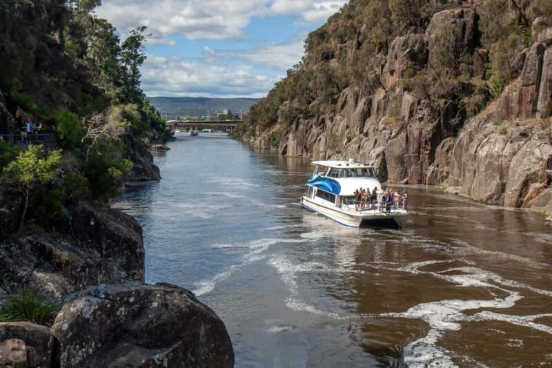 Launceston: 4-Hour Batman Bridge Luncheon Cruise - Cost and Booking